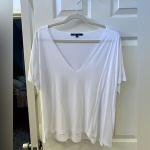Shore brand Women's White V-Neck Dolman Top